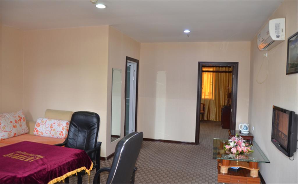 Wudangshan Yinjie Holiday Hotel Danjiangkou エクステリア 写真