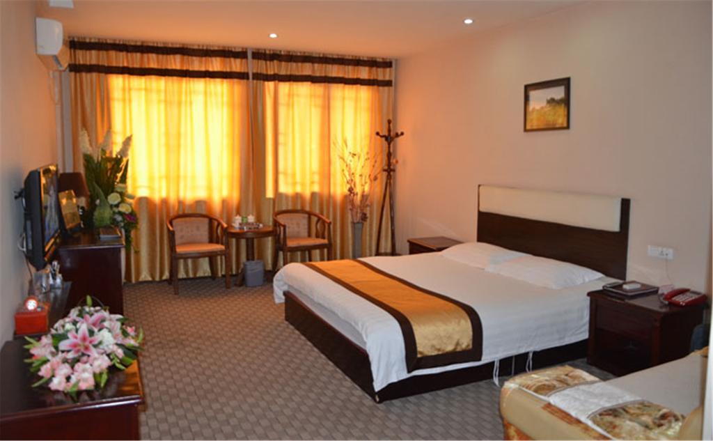 Wudangshan Yinjie Holiday Hotel Danjiangkou エクステリア 写真