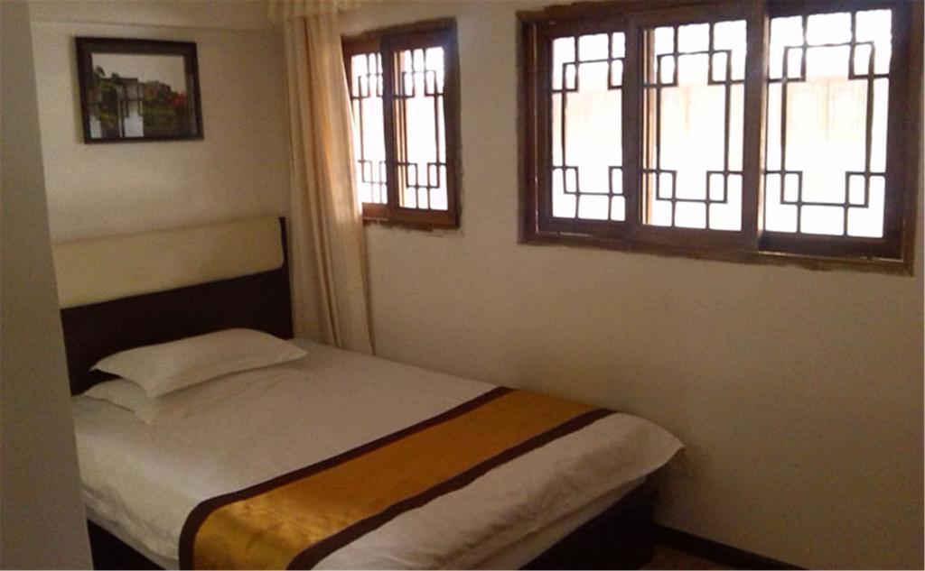Wudangshan Yinjie Holiday Hotel Danjiangkou 部屋 写真