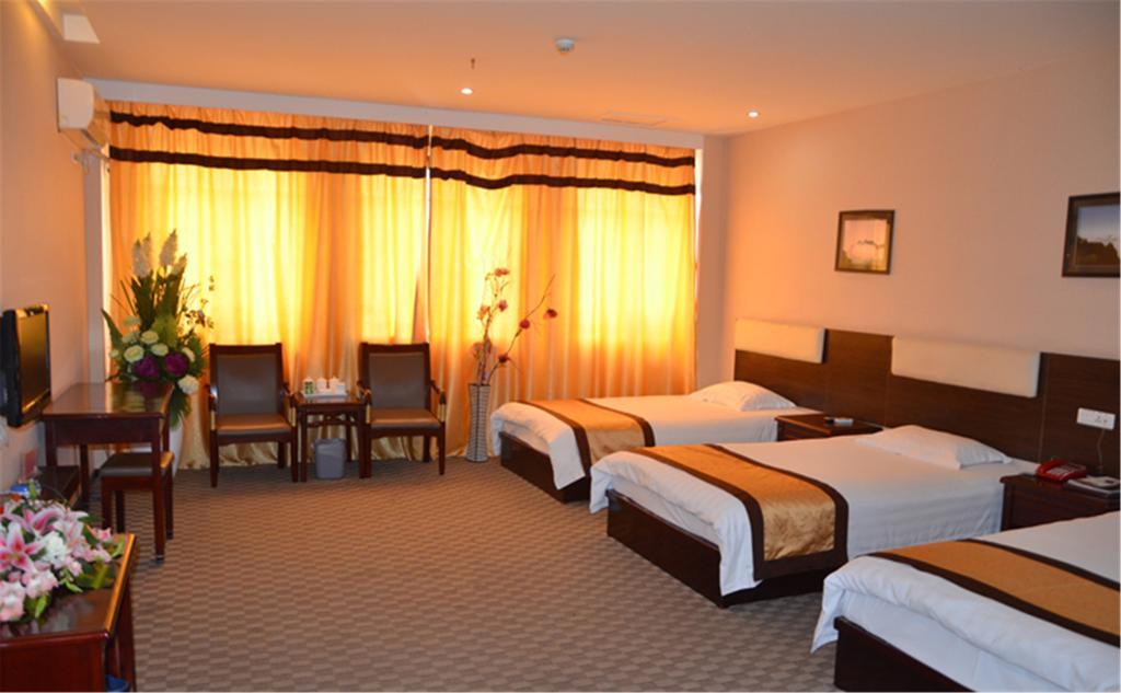 Wudangshan Yinjie Holiday Hotel Danjiangkou エクステリア 写真